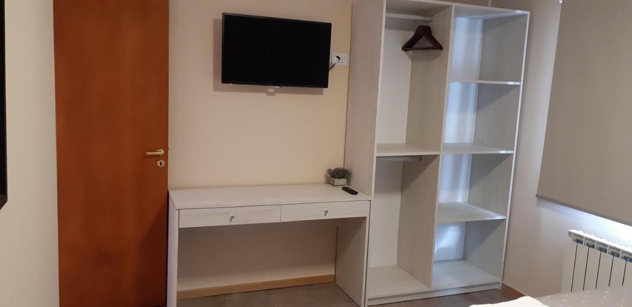 Complejo Los Guindos - Ushuaia Flat المظهر الخارجي الصورة